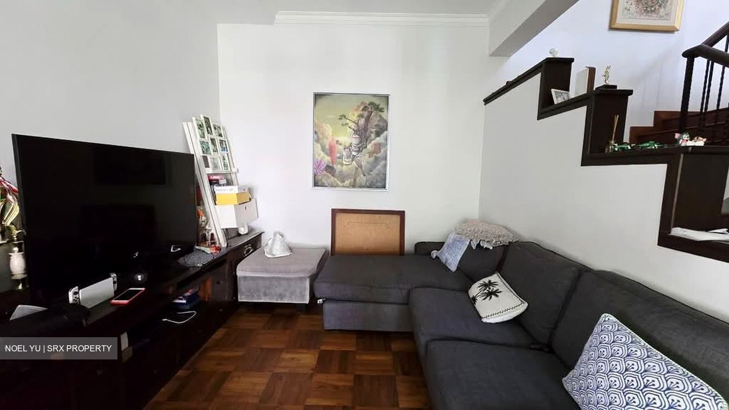 Hillview Villas (D23), Terrace #539134131